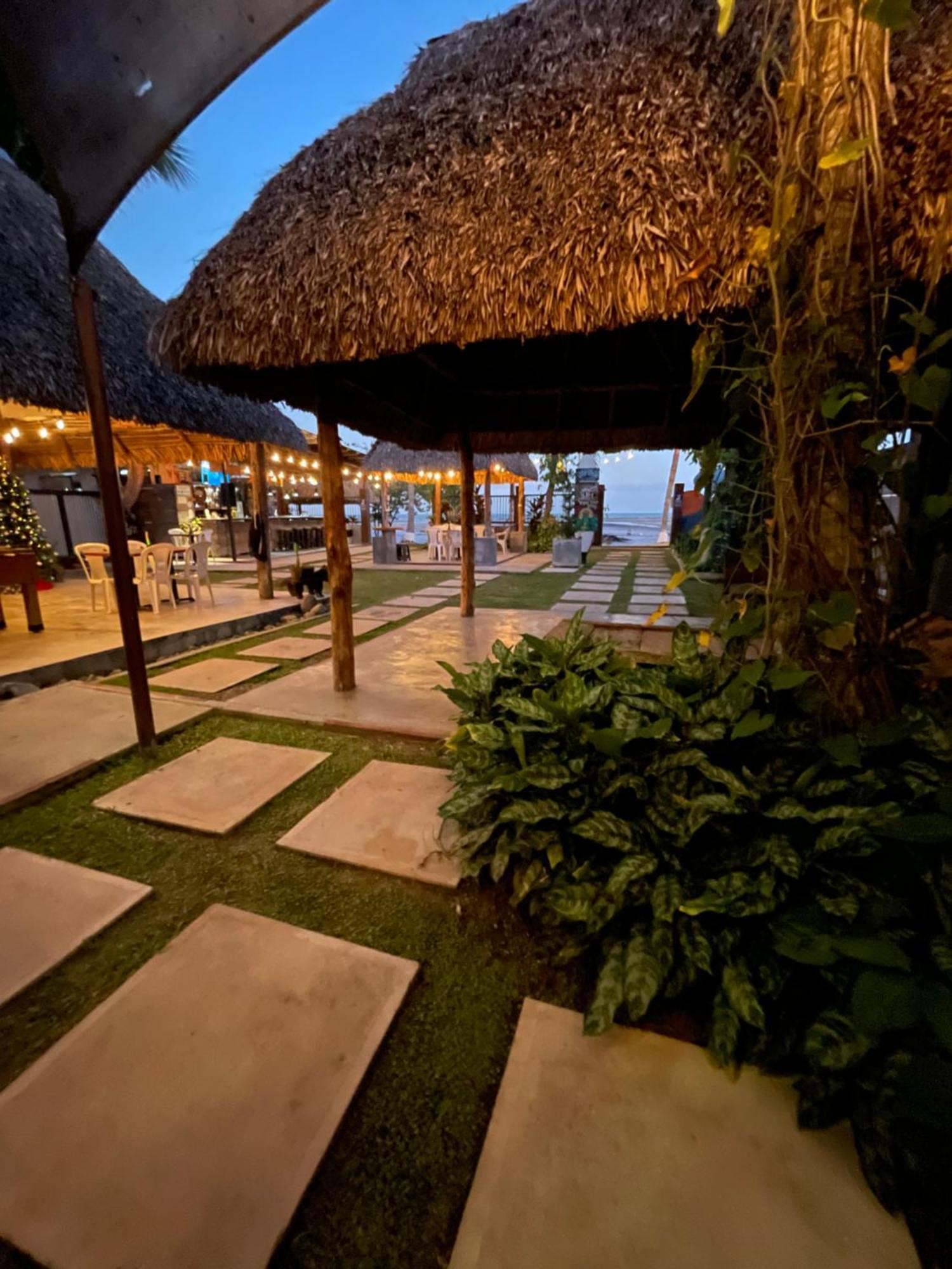 San Carlos Surf Resort & Eco Lodge Exterior foto