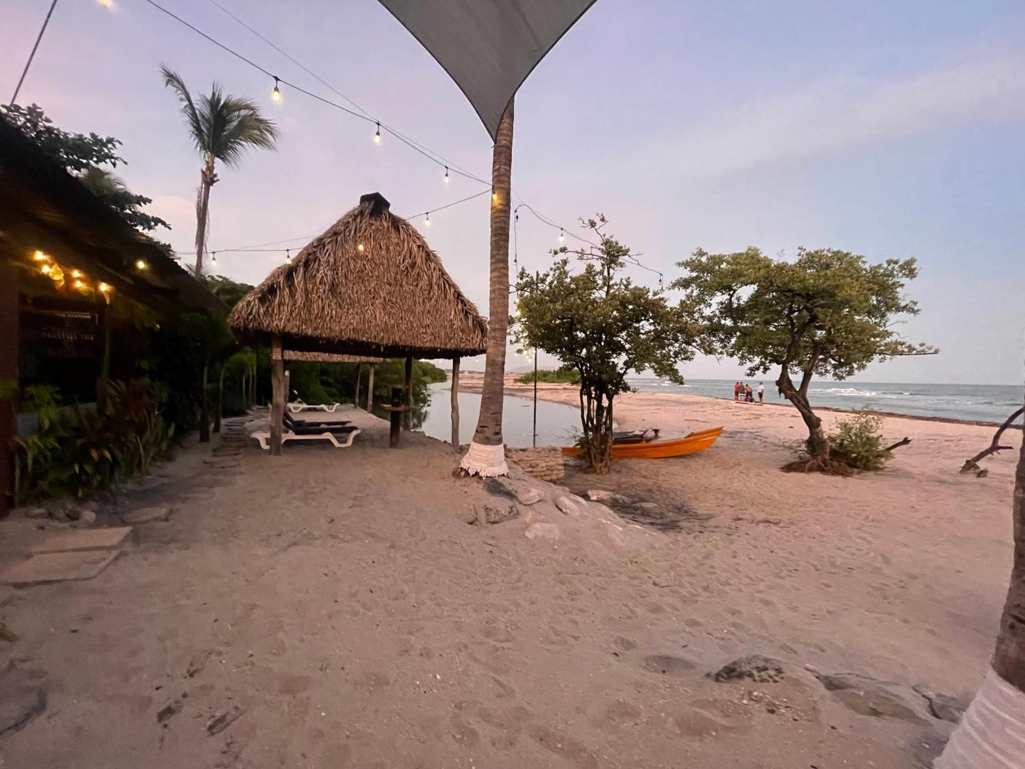 San Carlos Surf Resort & Eco Lodge Exterior foto